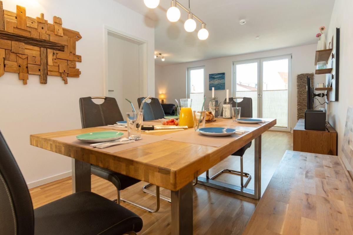 Haus-Wilhelmsplatz-Wohnung-Heimathafen Heiligenhafen Extérieur photo