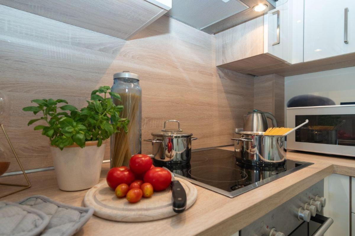 Haus-Wilhelmsplatz-Wohnung-Heimathafen Heiligenhafen Extérieur photo