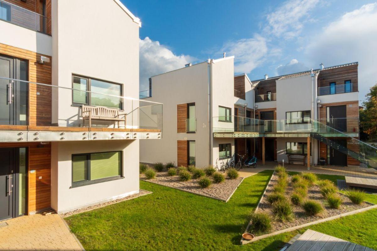Haus-Wilhelmsplatz-Wohnung-Heimathafen Heiligenhafen Extérieur photo